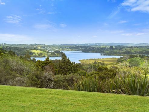 473 Whitmore Road, Tawharanui Peninsula