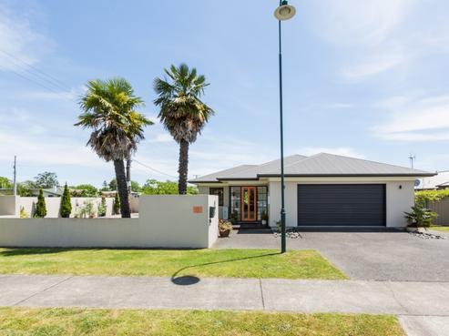 1 Northwood Avenue, Mahora