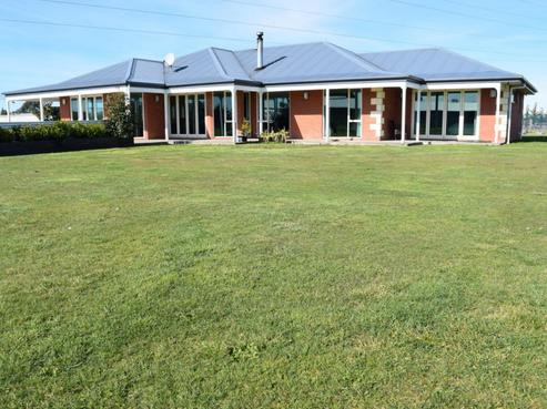 370 No 10 Road, Swannanoa