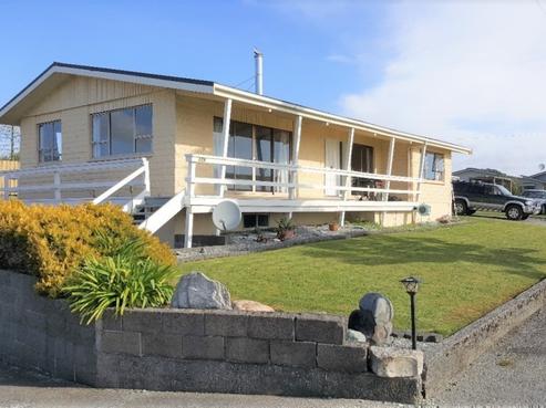 379 Main South Road, Paroa