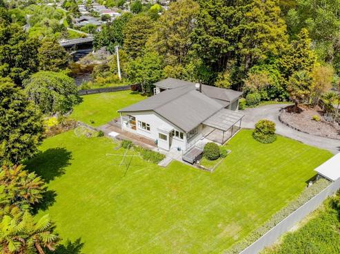 4 Bridge Road, Birchville
