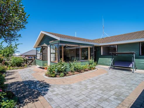 7 Lachlan Place, Marchwiel