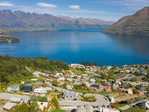 111 Wynyard Crescent, Fernhill/Sunshine Bay