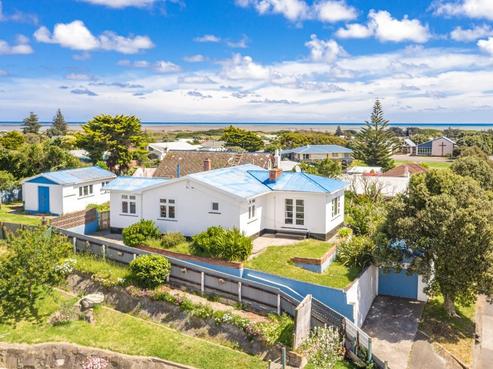 50 Manuka Street, Castlecliff