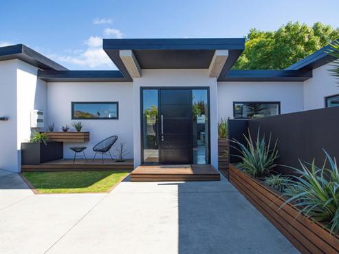 211B Otipua Road, West End