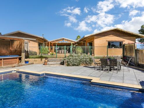 173 Wily Road, Puni