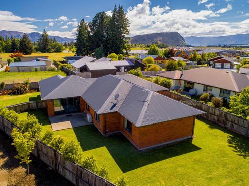 6 Alpha Close, Wanaka