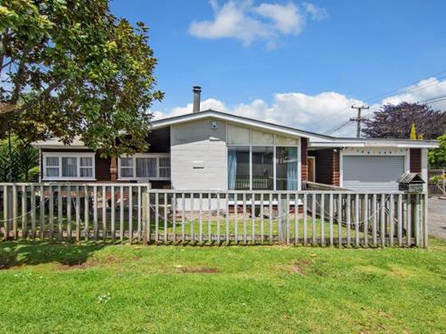 1 Adams Place, Kamo