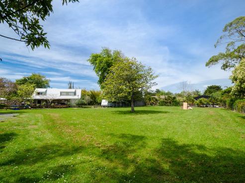 15 Puriri Road, Whenuapai