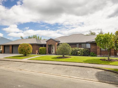 17 Calvandra Grove, Rangiora