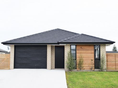 3 Waihurihia Street, Otaki