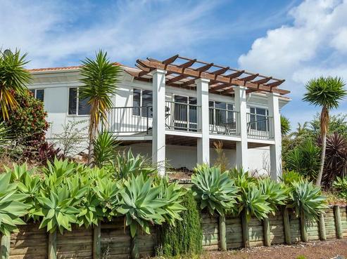 3 Hibiscus Avenue, Cable Bay