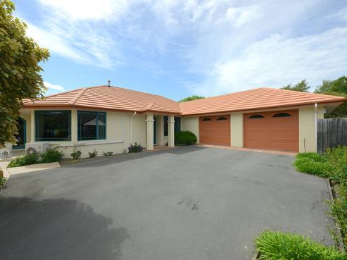 60 Aylsham Lane, Casebrook