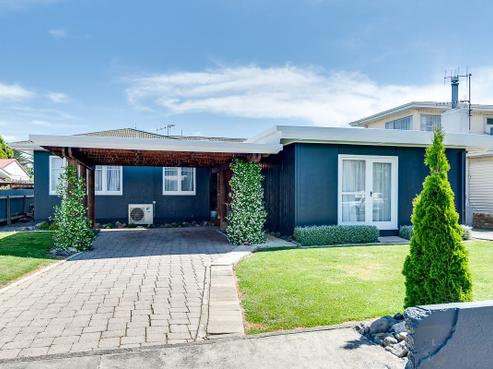 2 Henderson Crescent, Onekawa