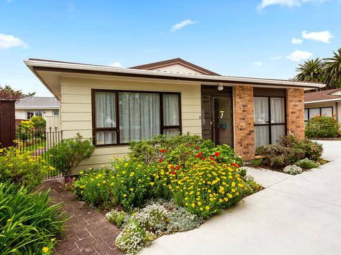 2/18 Hinemoa Street, Waiwhetu