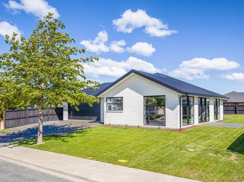 16 Koura Drive, Rangiora