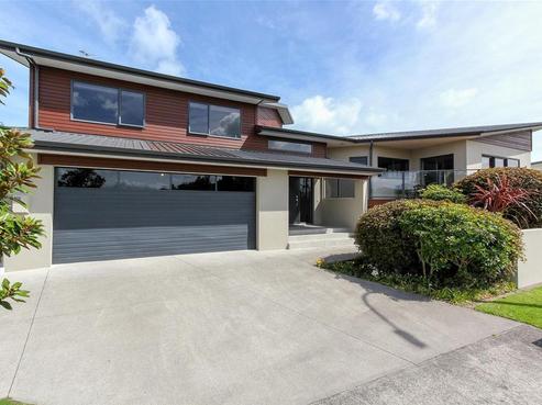 2 Kororako Grove, Whalers Gate