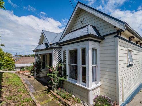 27 Rhodes Street, Parkside