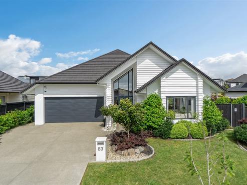 83 Colonial Drive, Silverdale