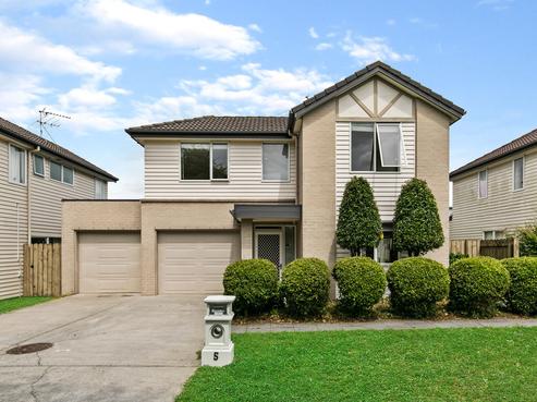 5 Ritchie Crescent, Takanini