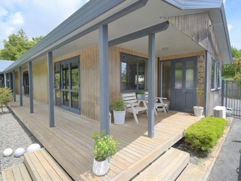 372 Arapaepae South Road, Levin