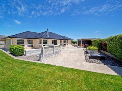 13A Larlin Drive, Hawera