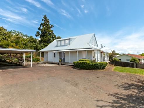 19 Derrimore Heights, Clover Park
