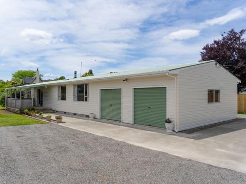 7 Mahupuku Street, Greytown