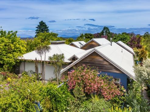 6 Mahuta Road, Waitahanui