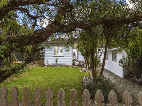 10 Cohen Place, Annesbrook