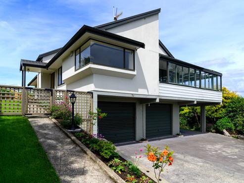 73 Moncur Drive, Springfield