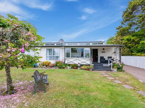 9 Candu Lane, Kinloch
