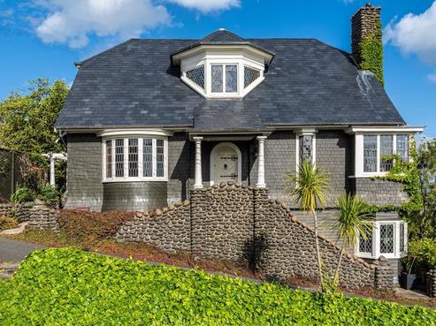 18 Huia Street, Devonport