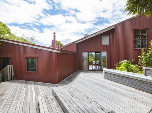 889 Takatu Road, Tawharanui Peninsula