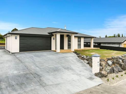 11 Abbeyfield Close, Abbotsford
