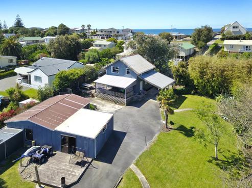 236 Pukehina Parade, Pukehina