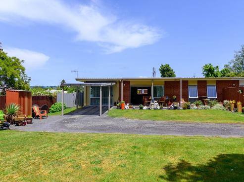 93B Edmund Road, Mangakakahi