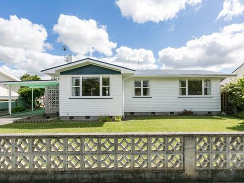 19 Frickleton Street, Taradale