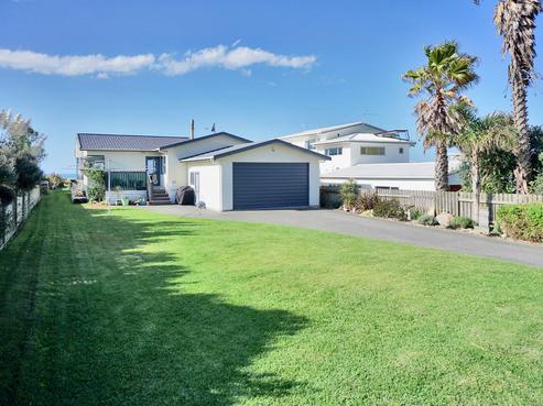 67 Pukehina Parade, Pukehina