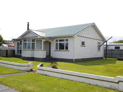 136 Bealey Street, Hokitika