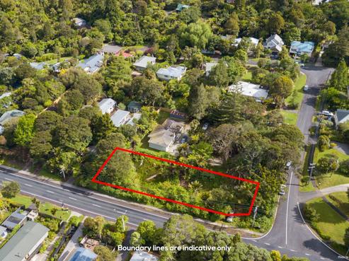 11 York Road, Titirangi