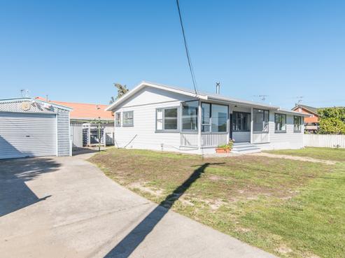 4 Martin Street, Waikanae
