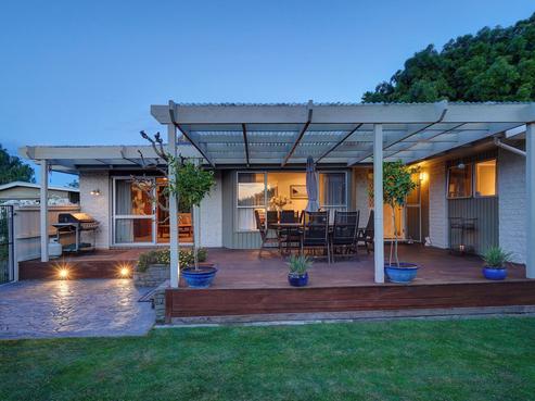 15 Lacy Gate Place, Woodend