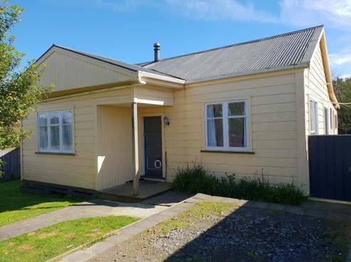 240 Bridge Street, Eltham