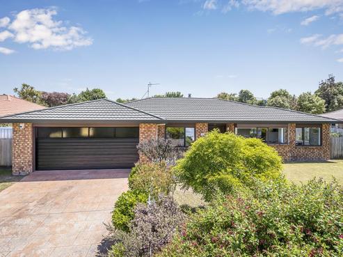 32 Sunburst Court, Paraparaumu Beach