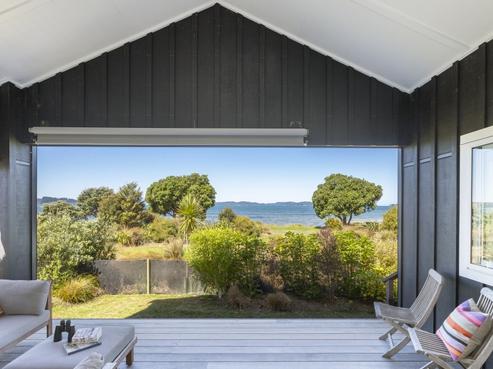 26 Schooner Avenue, Snells Beach