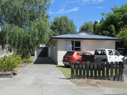 16 Don Place, Alexandra