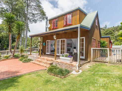 44 Western Road, Laingholm