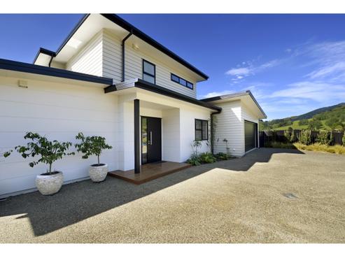 34 Quail Rise, Stoke