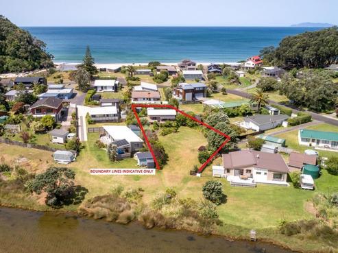 35 Fishermans Bend, Whiritoa